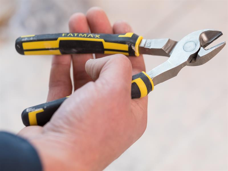 STANLEY® FatMax® Angled Diagonal Cutting Pliers 160mm (6.1/4in) STA089860