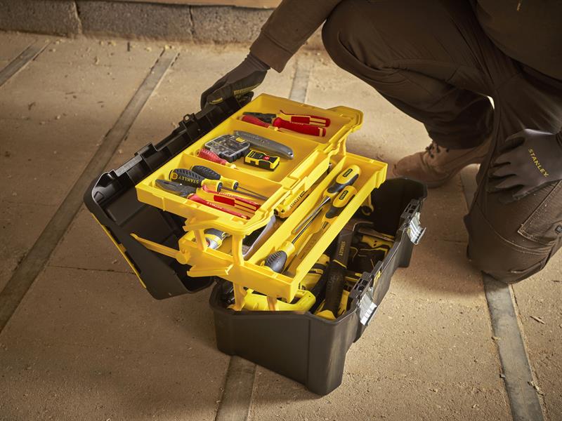STANLEY® Essentials Cantilever Toolbox 49cm (19in) STA183397