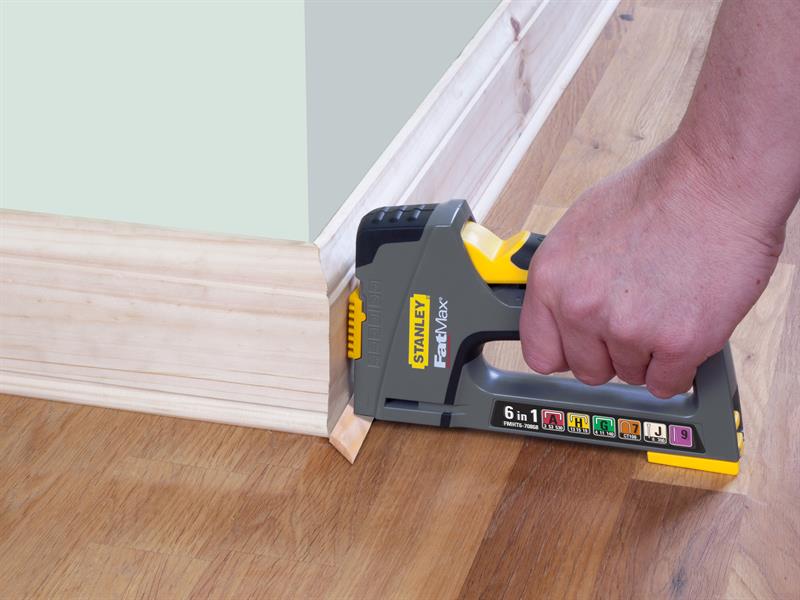 STANLEY 6 in 1 Multi Purpose Plastic Staple and Brad Nail Gun STA670868