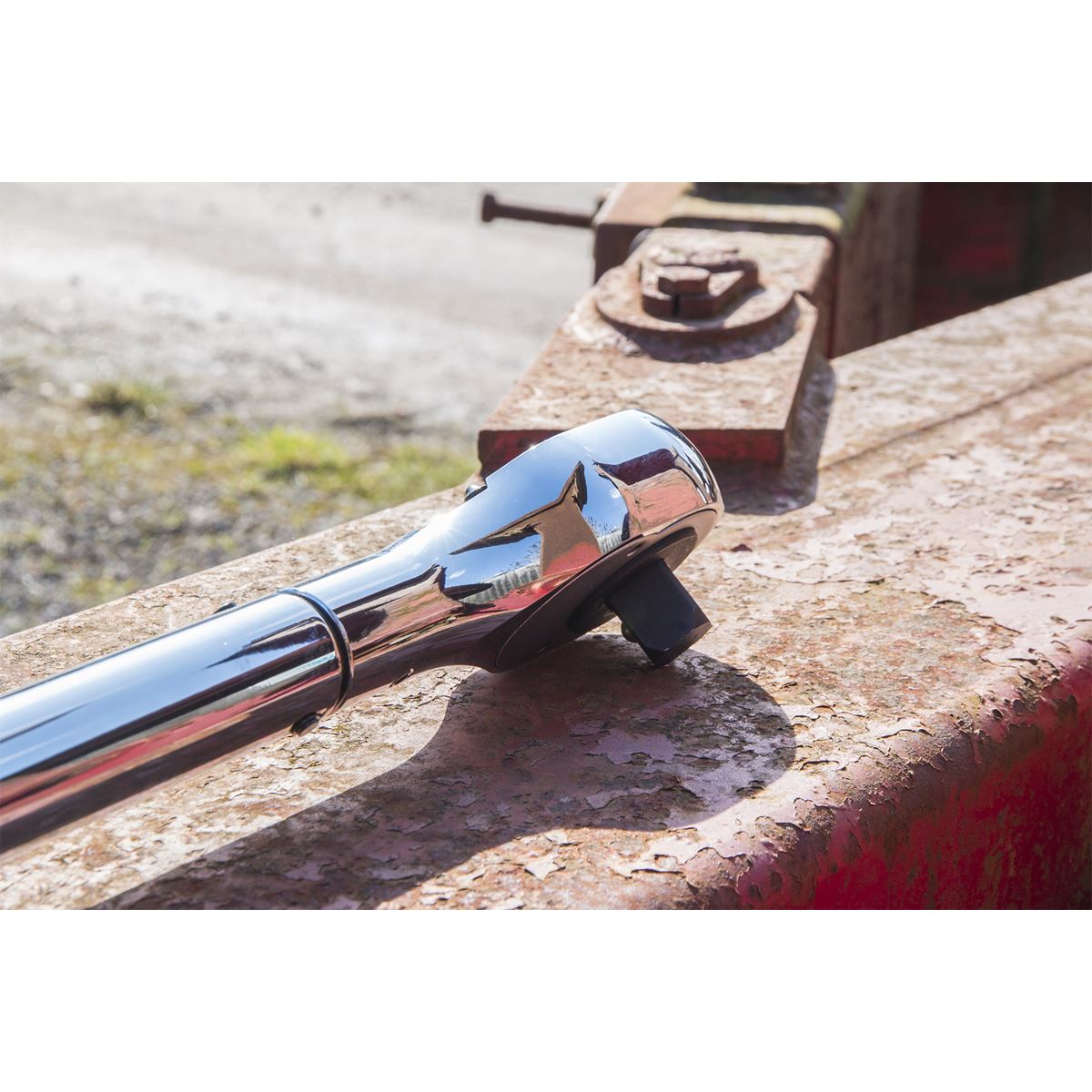 Sealey Torque Wrench 3/4"D 237-983Nm 150-750lbft Push Through Calibrated STW601