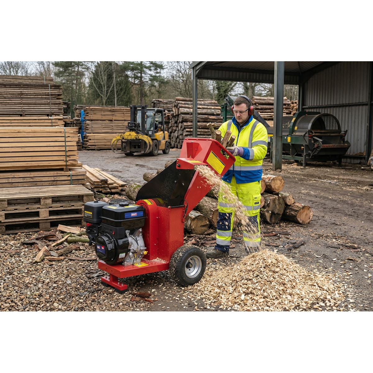 Sealey Wood Chipper OHV 4 Stroke 420cc Engine 15hp 100mm Capacity SWC420