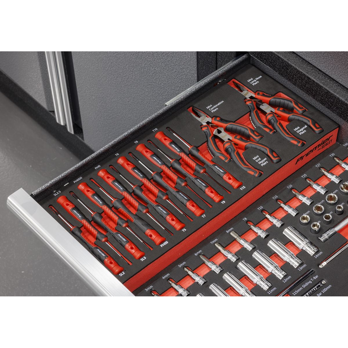 Sealey Precision Screwdriver & Mini Pliers Set with Tool Tray 17pc TBT67