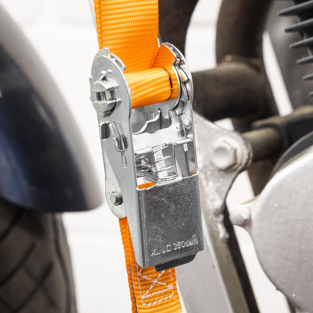 Sealey Ratchet Straps 25mm x 4m Polyester Webbing with S-Hooks 500kg Breaking Strength - 2 Pairs TD0540S4