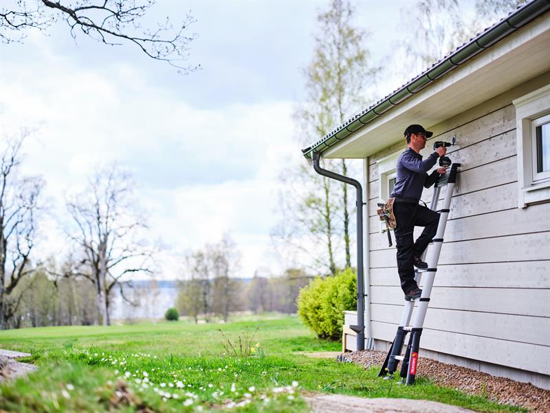 Telesteps Prime Line Telescopic Ladder with Stabilisers 3.5m TEL72235781