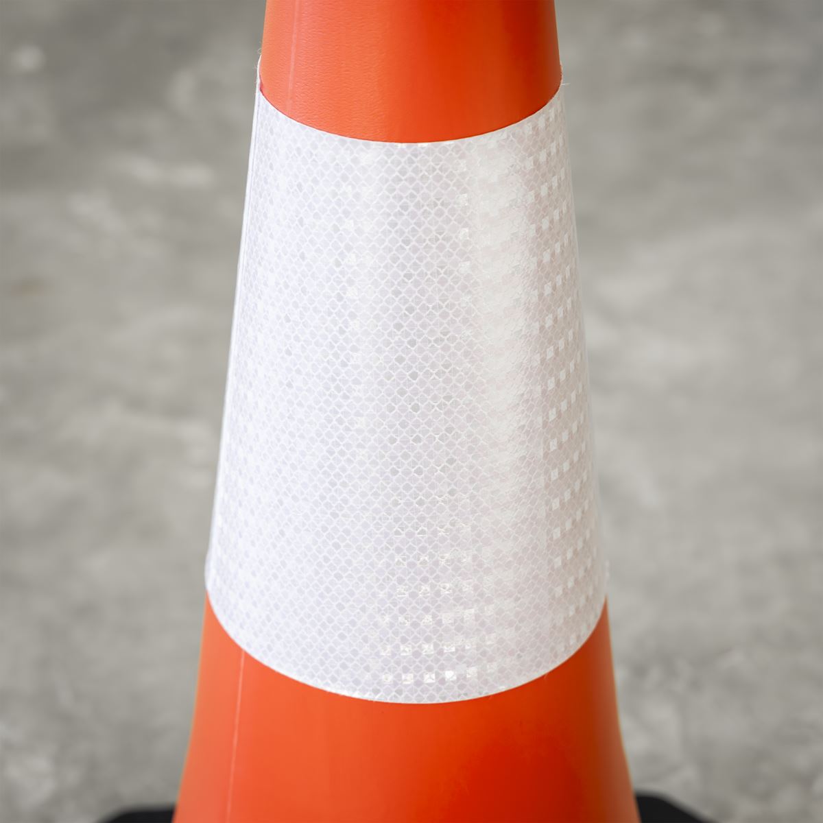 Sealey Traffic Cone 75cm Pack of 5 Stackable Hi Vis With Stable Base TFC05