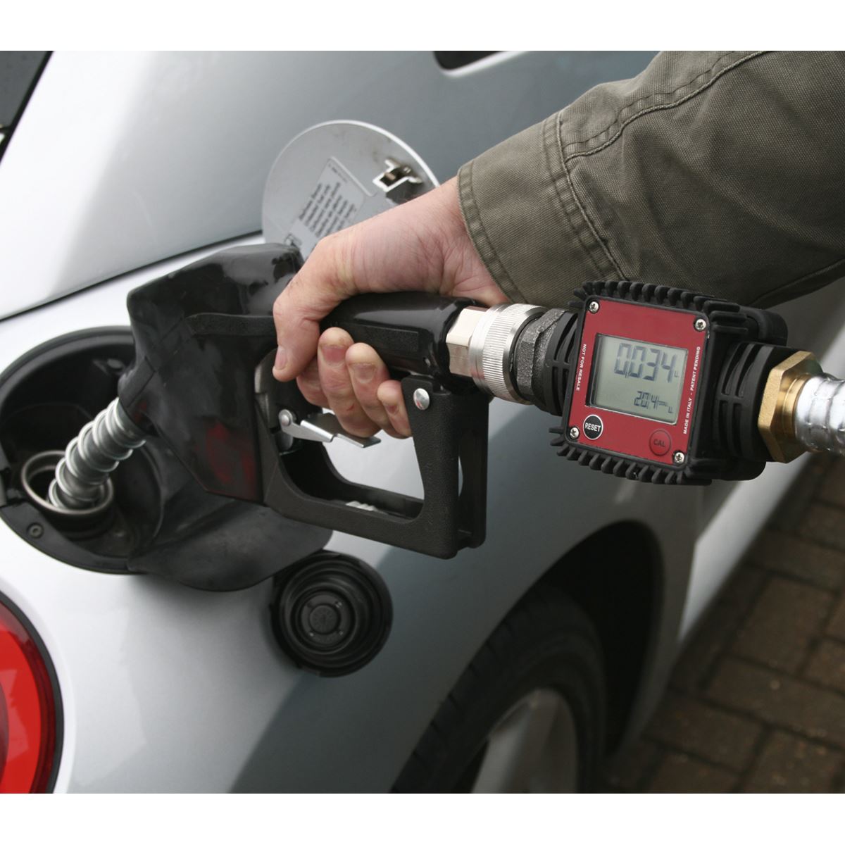 Sealey Digital Diesel & Fluid Flow Meter TP101