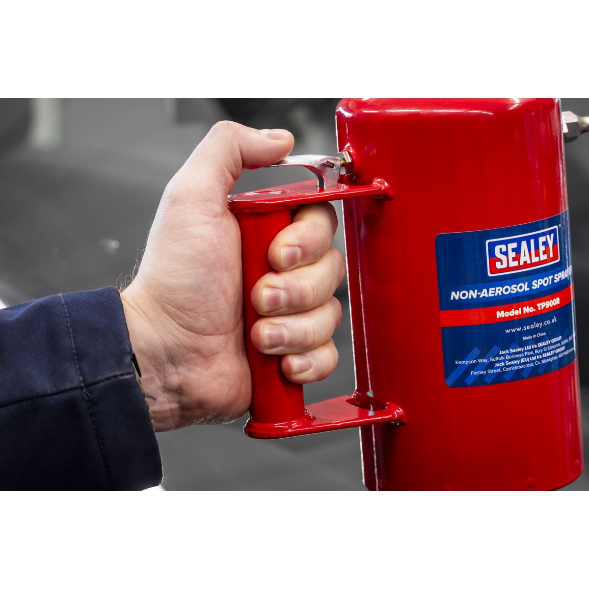 Sealey Non Aerosol Spot Sprayer Red Reusable & Refillable Any Air Supply TP900R
