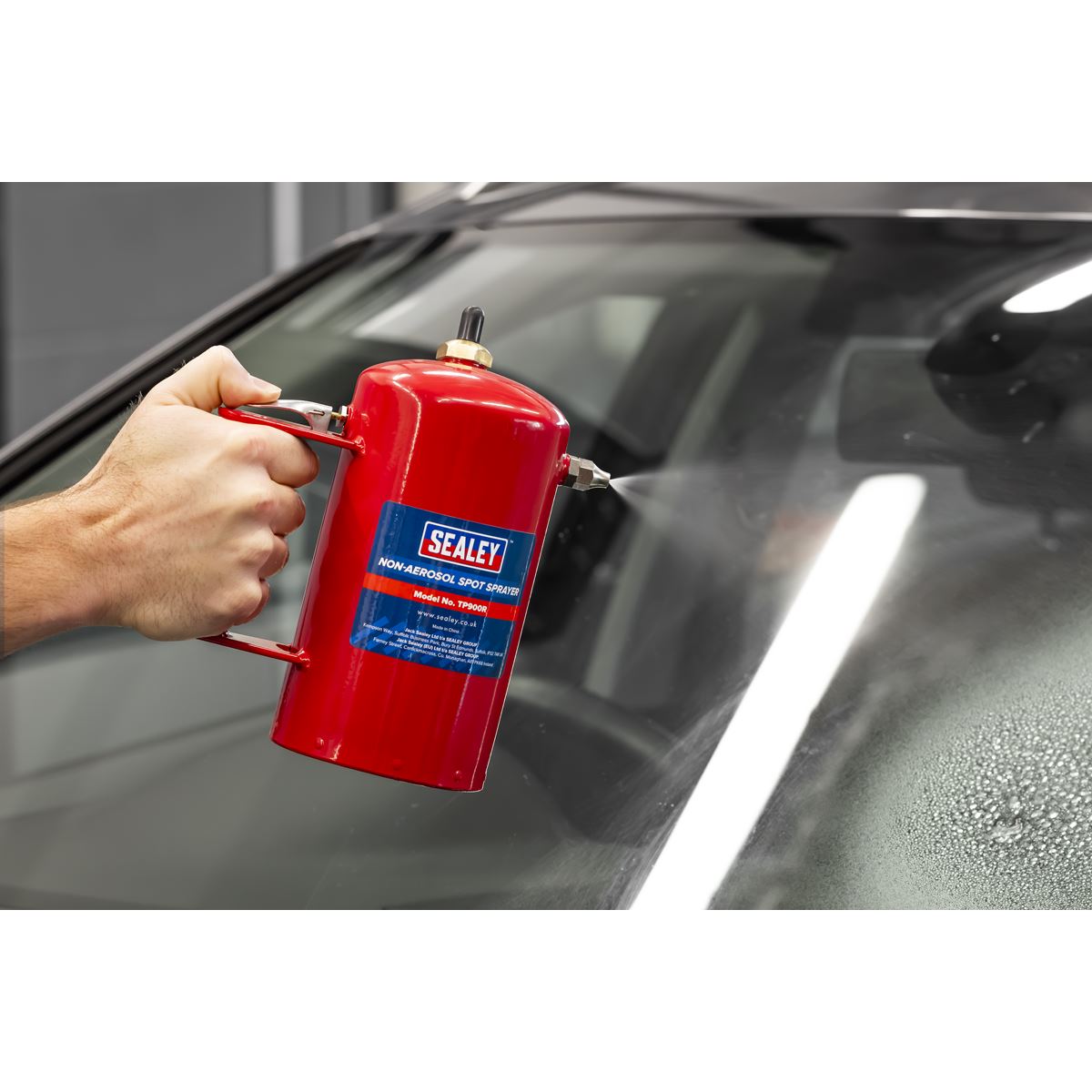 Sealey Non Aerosol Spot Sprayer Red Reusable & Refillable Any Air Supply TP900R