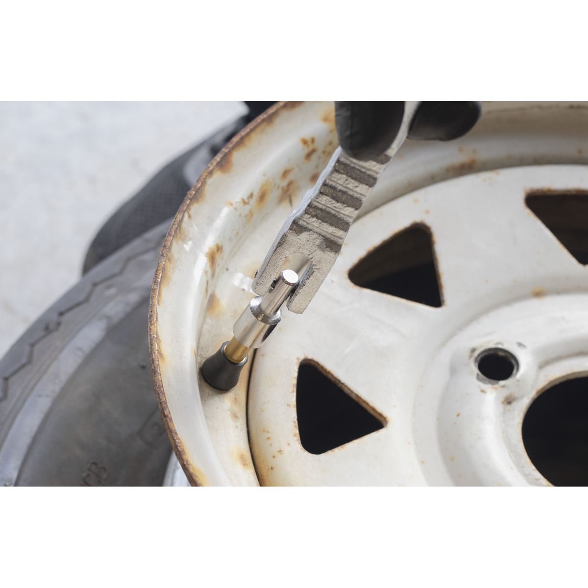 Sealey Tyre Valve Installer TST/TVI
