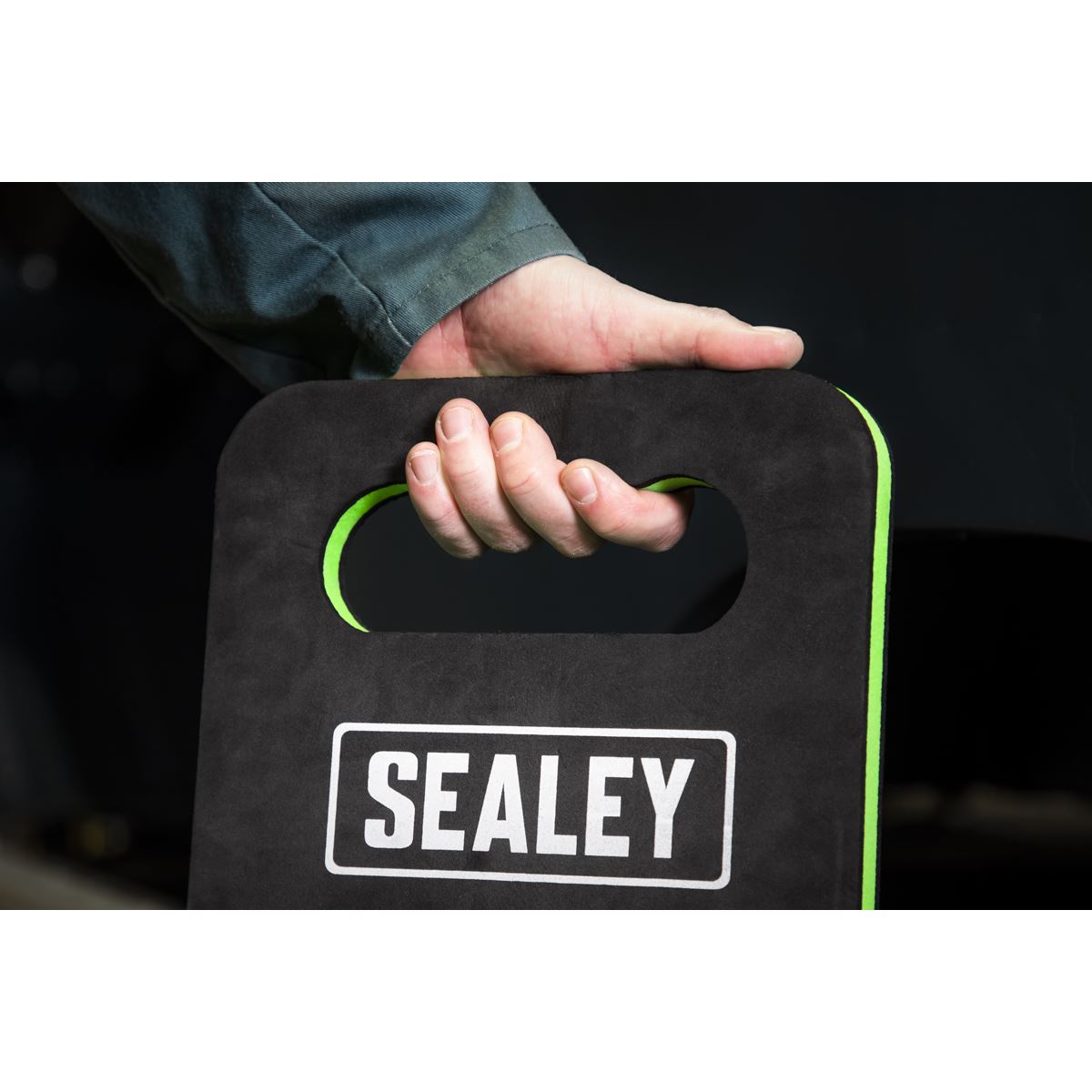 Sealey Mechanic's Kneeling Mat Folding 23mm VS8581