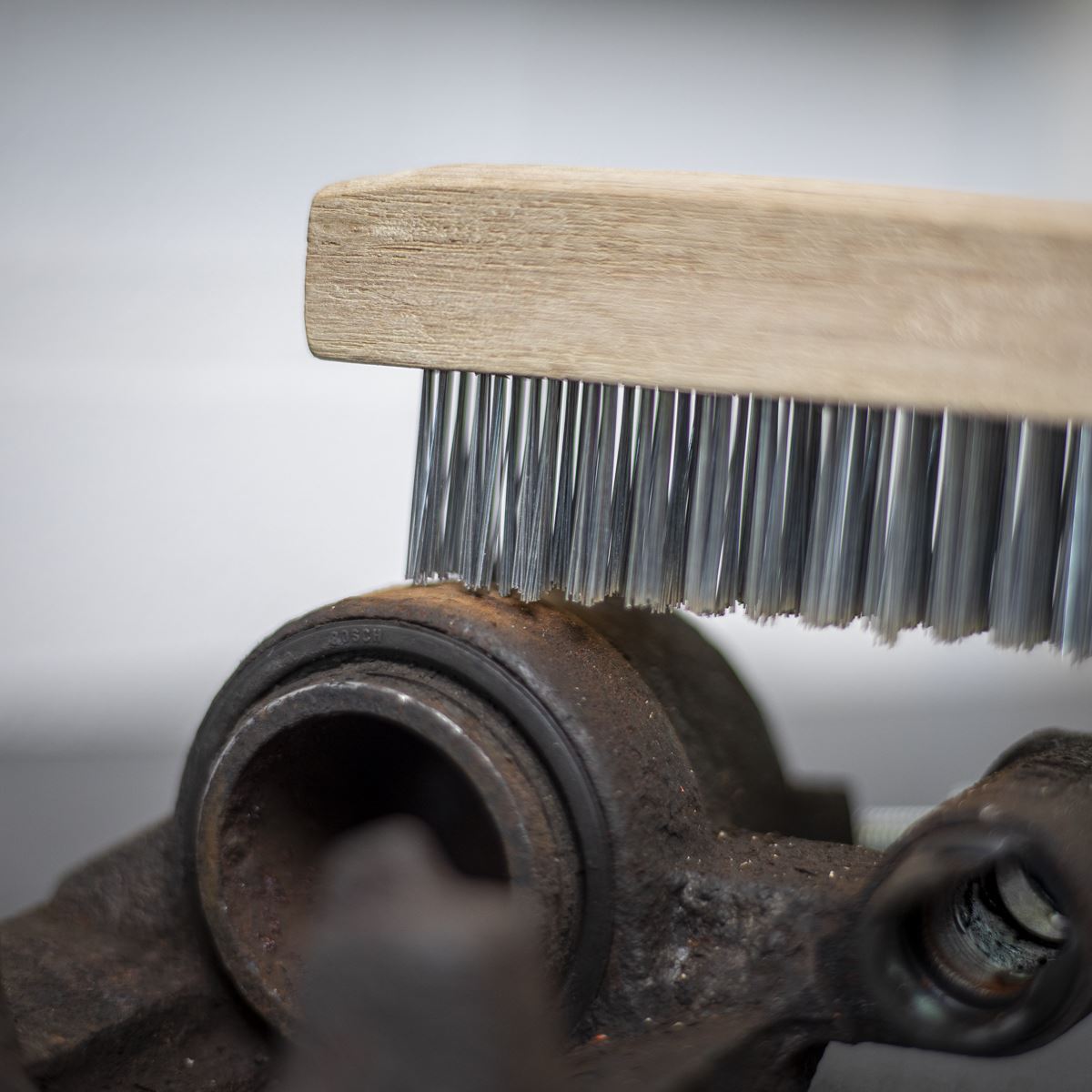Sealey Engineer�s Wire Brush with Steel Fill 260mm WB02