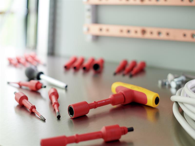 Wiha TorqueVario®-S T electric T-handle Screwdriver 5-14Nm WHA43177