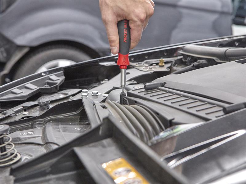 Wiha PocketMax® Magnetic Screwdriver WHA45292