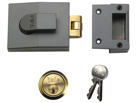 Yale Locks 81 Rollerbolt Nightlatch 60mm Backset DMG Finish Box YAL81DMGPB