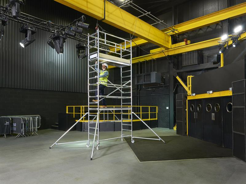 Zarges PaxTower 3T with Toeboards & Stabilisers Platform Height 3.6m ZAR5535142