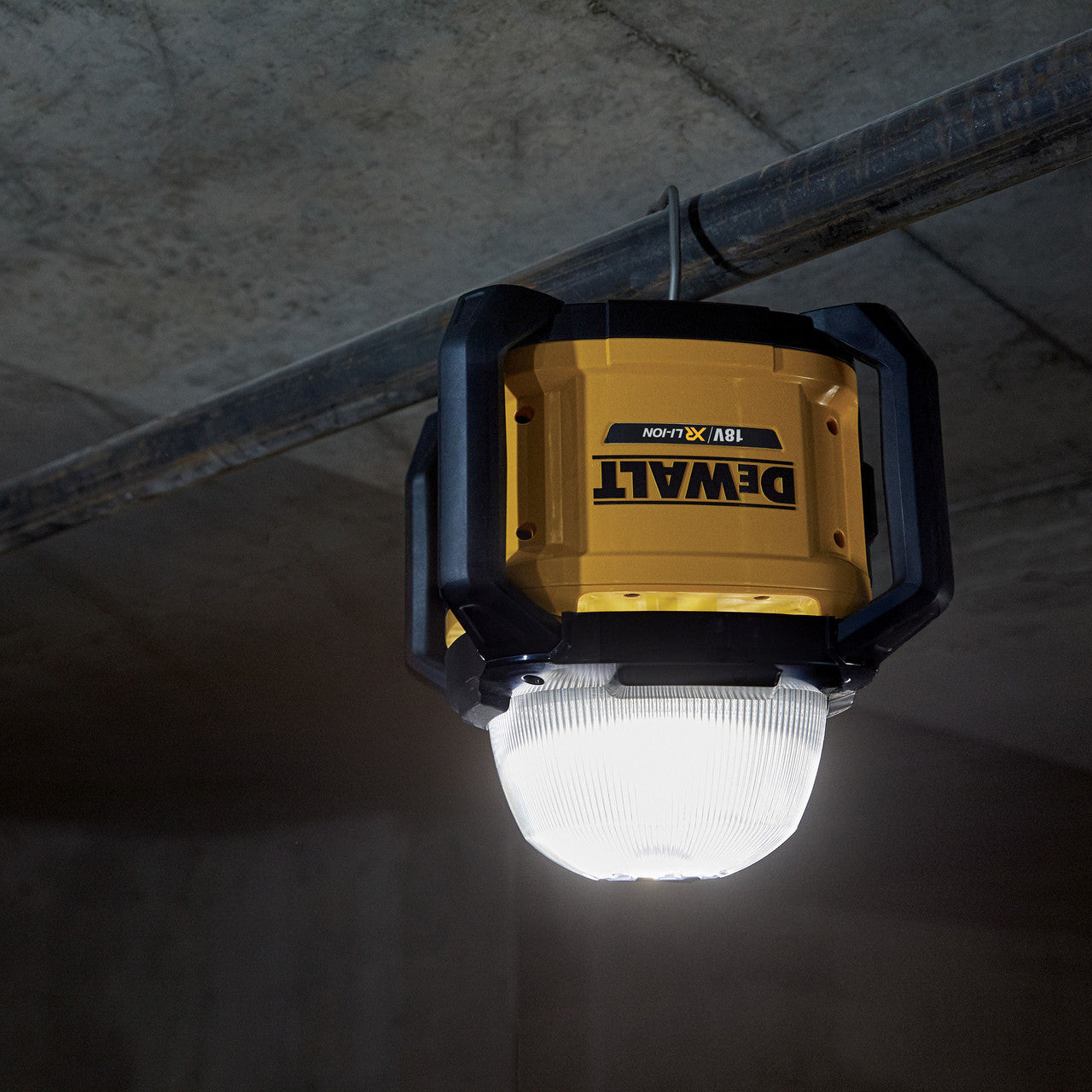 Dewalt DCL074 18V XR Tool Connect Area Light (Body Only)