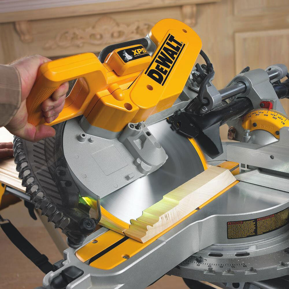 Dewalt 305mm Double Bevel Sliding Compound Mitre Saw with XPS 110V DWS780