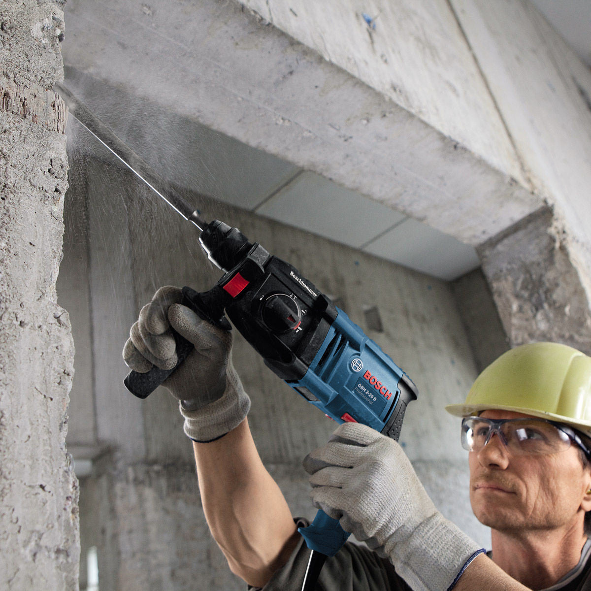 Bosch GBH220D SDS+ Rotary Hammer 2kg in Case with 1 Chisel + 3 Drills (110V)