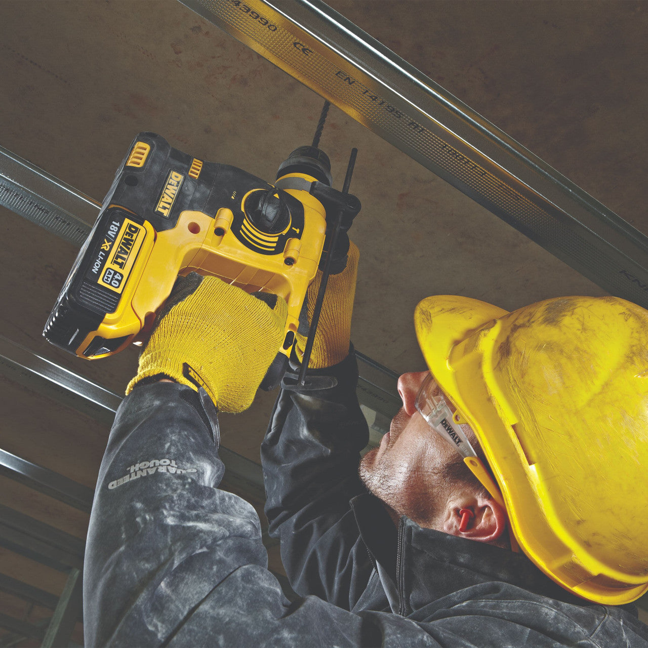 Dewalt DCH253M2 18V XR Brushless SDS+ Rotary Hammer Drill (2 x 4.0AH Batteries)
