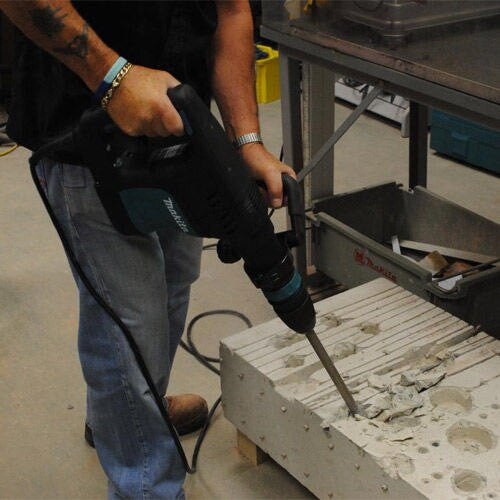 Makita SDS Max Demolition Hammer 110V 1300W With Carry case HM1101C