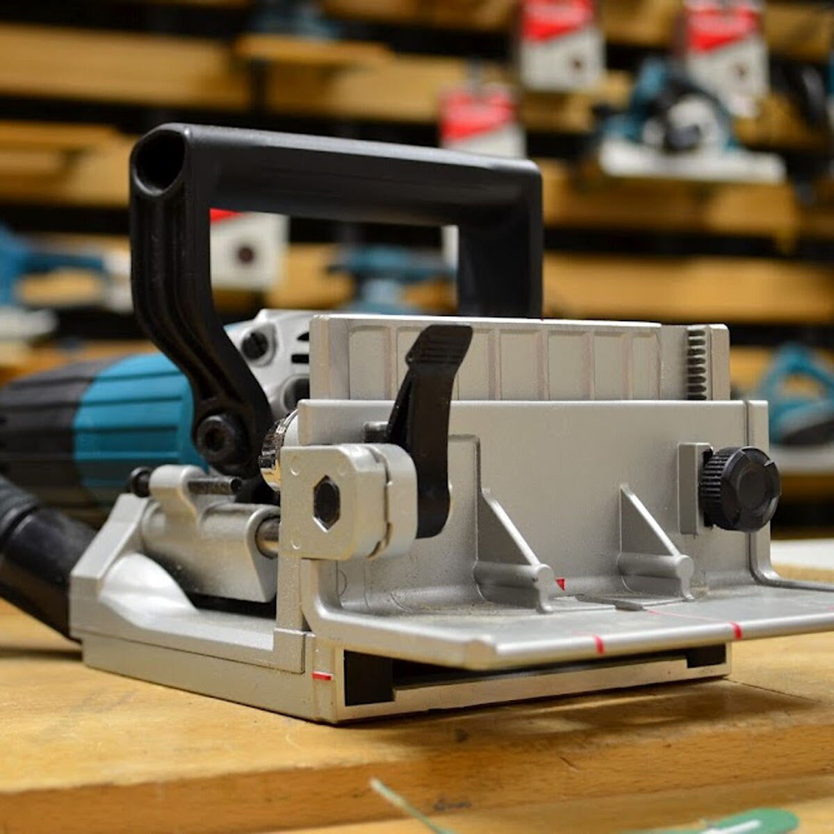Makita Biscuit Jointer 700W 110V Blade Dia 100mm Teeth 6 PJ7000