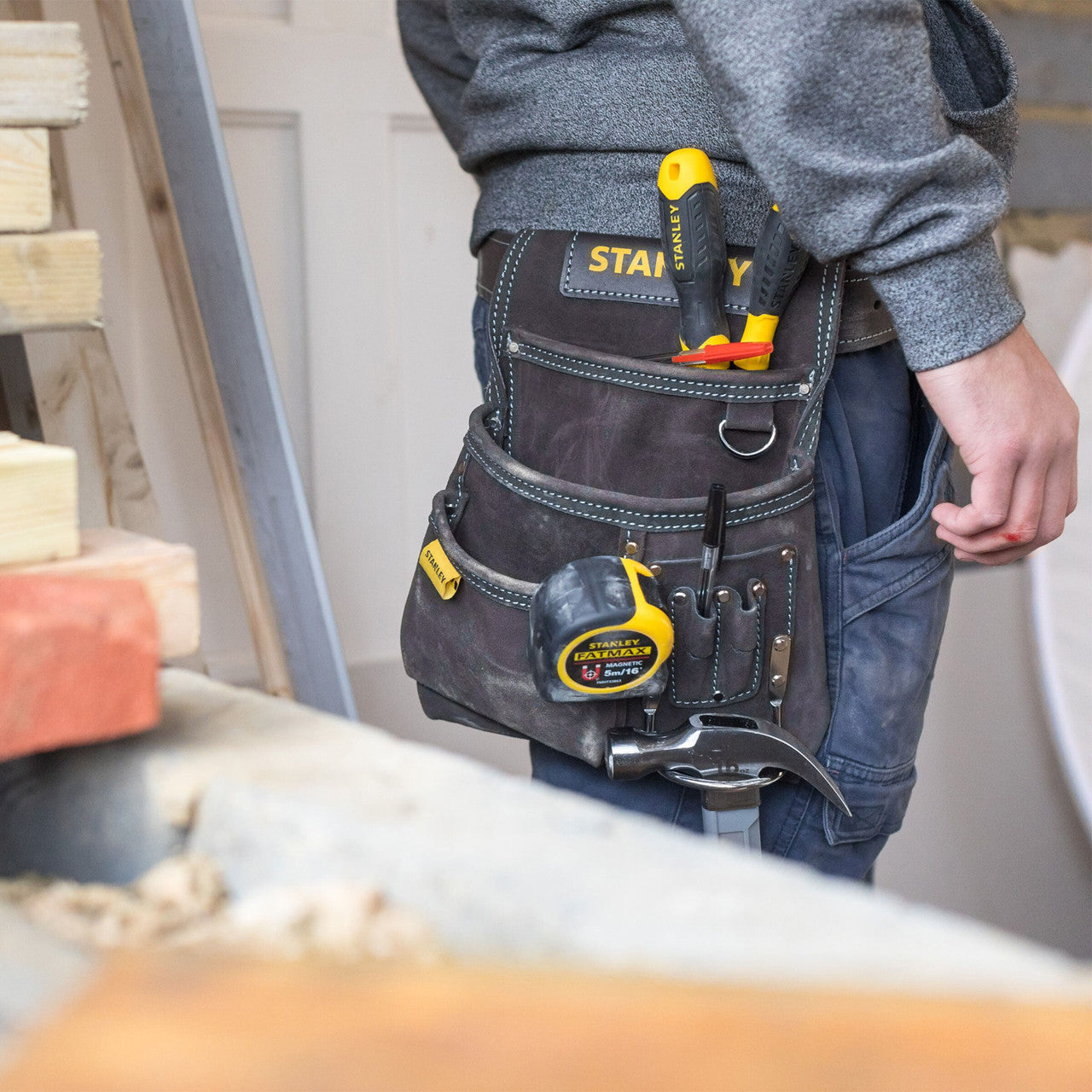 Stanley STST1-80114 Leather Nail & Hammer Pouch for Tool Belt