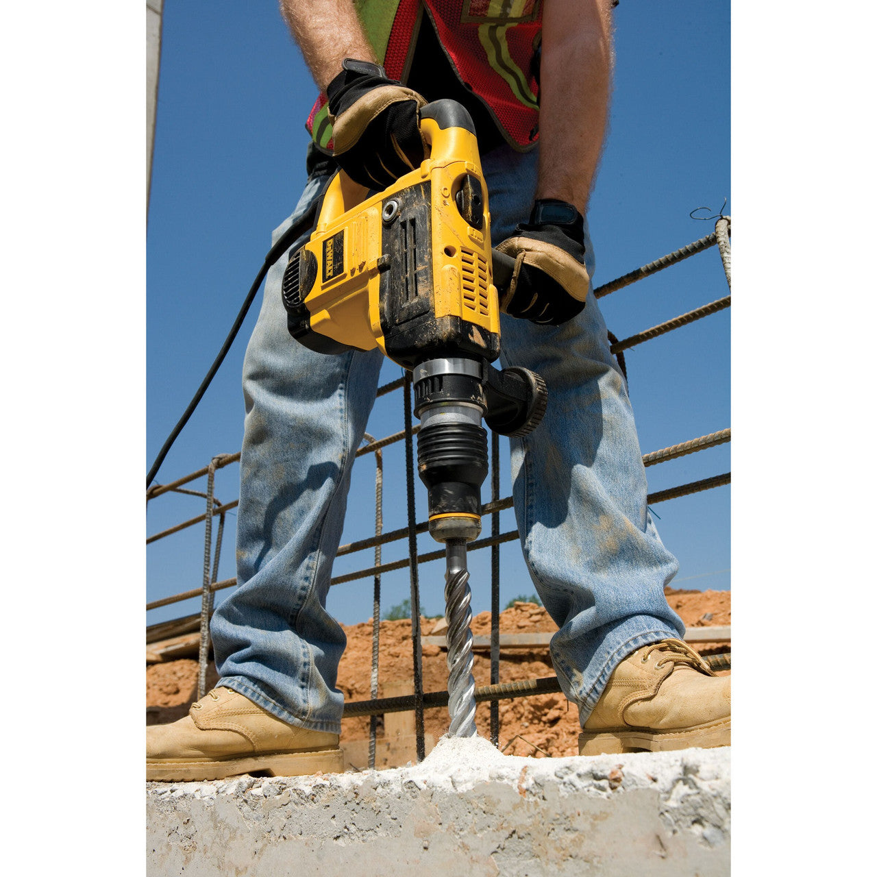 Dewalt DT9435 SDS Max Extreme 32mm x 570mm x 450mm 4-Cutter