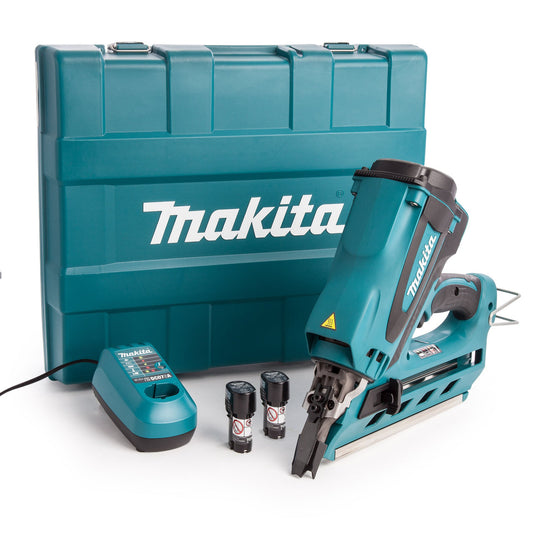 Makita 7.2V First Fix Gas Nailer 2 x 1.5Ah Batteries Gauge: 2.9 -3.3 GN900SE