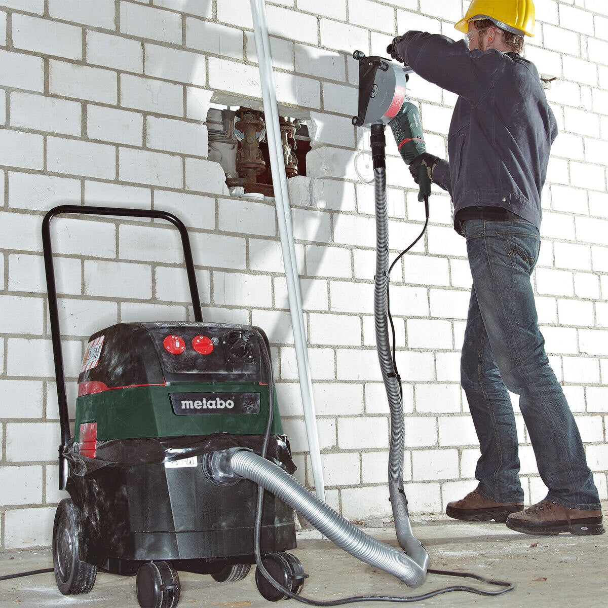 Metabo ASR35MACP All-Purpose Vacuum Cleaner 1400W with Measurement of Pressure Differentials (240V)