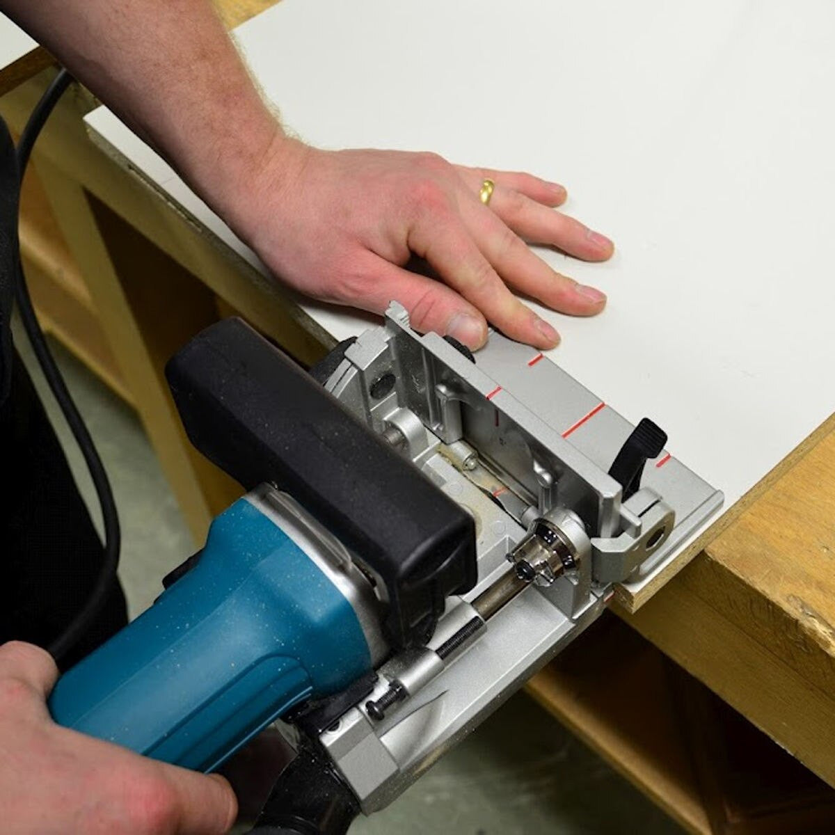 Makita Biscuit Jointer 700W 110V Blade Dia 100mm Teeth 6 PJ7000