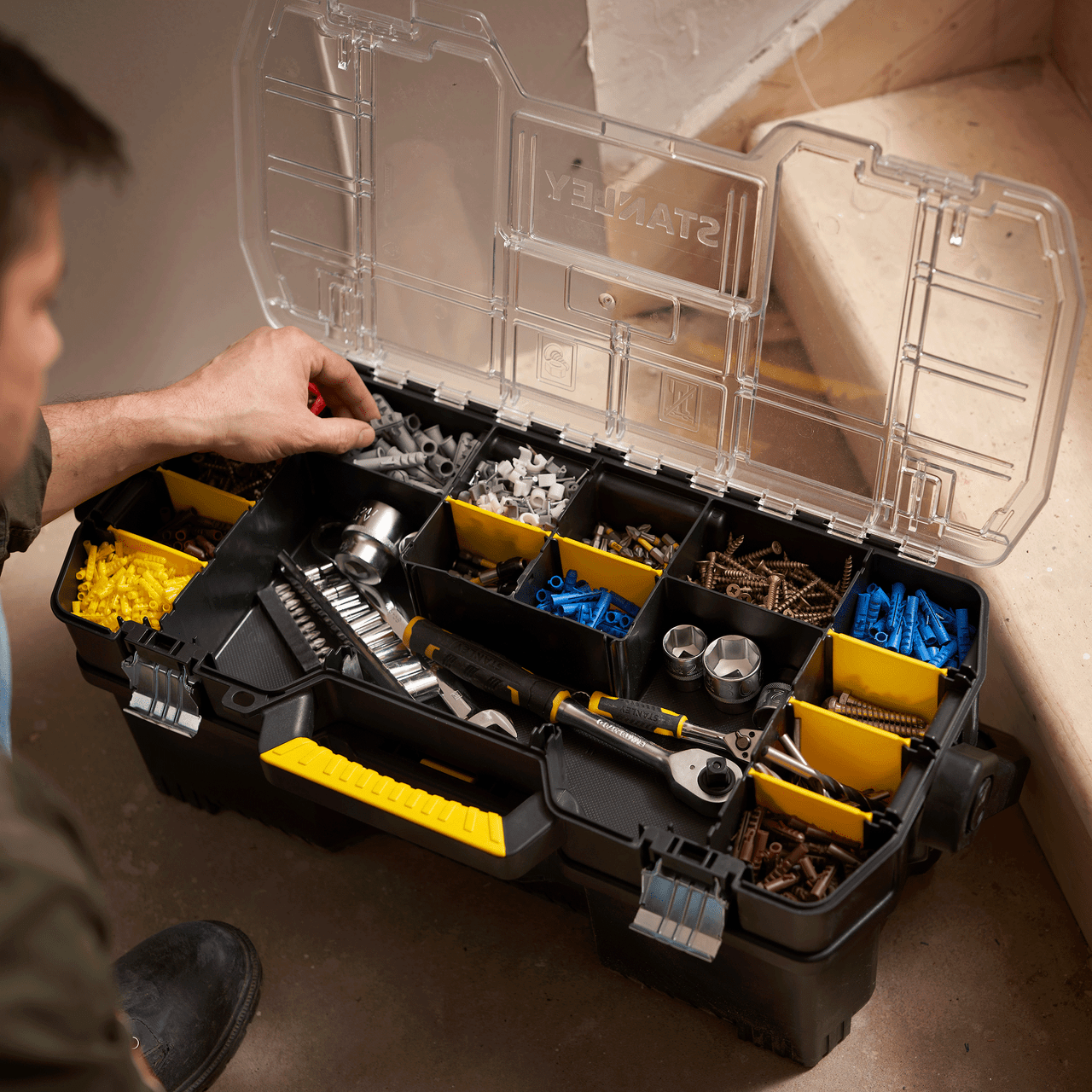 Stanley 1-97-514 Tool Box With Tote Tray Organiser 24"