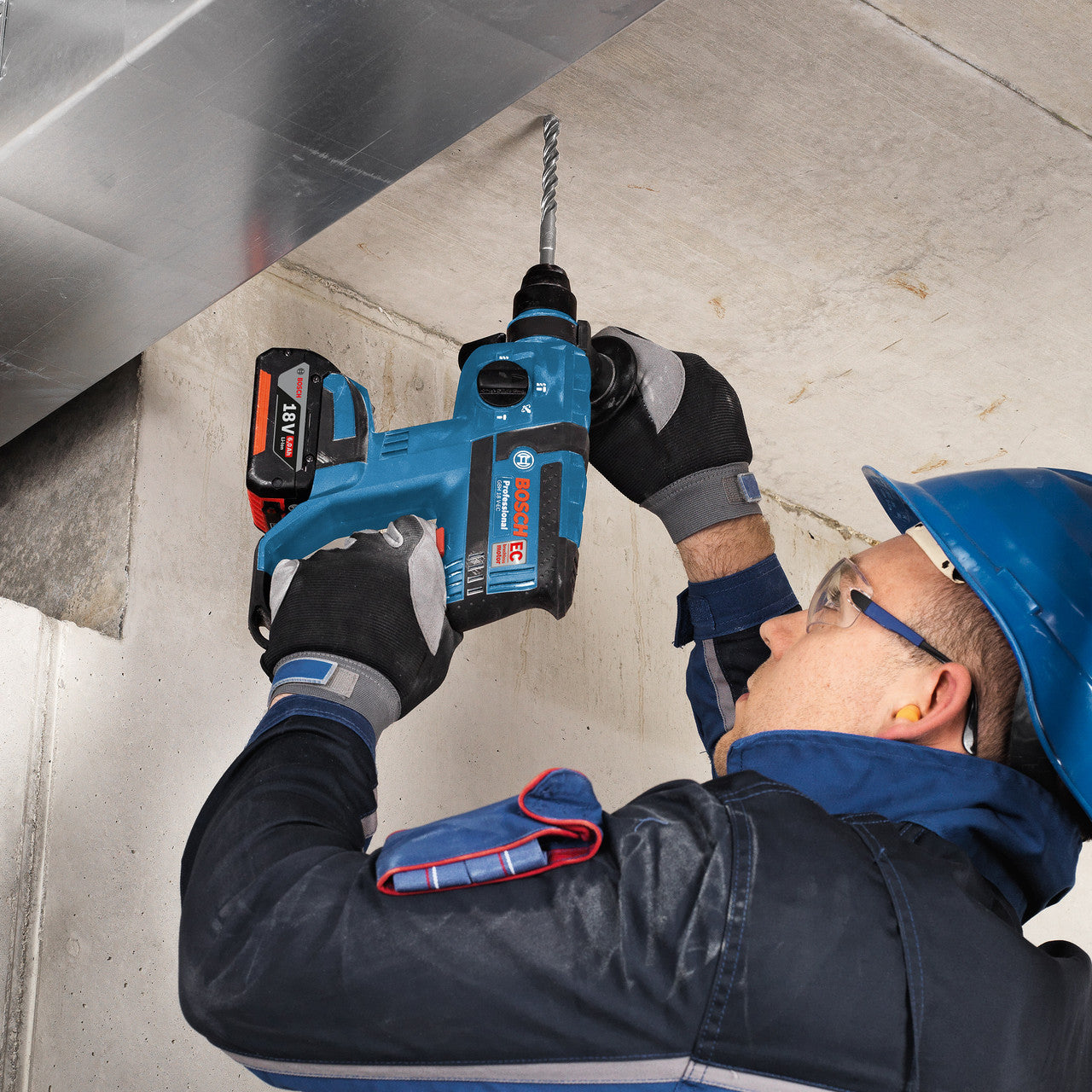 Bosch GBH 18 V-EC 18V Brushless SDS Plus Rotary Hammer Drill (1 x 5.0Ah Battery) in L-Boxx