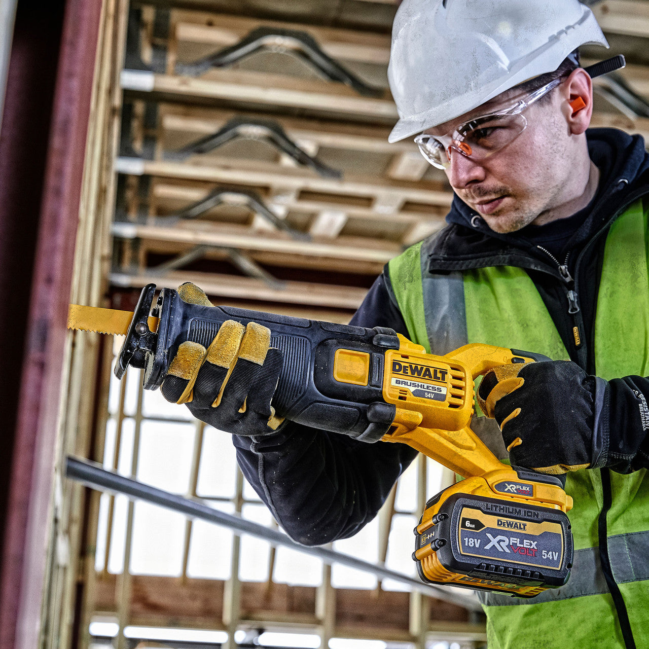 Dewalt XR 54V Flexvolt Reciprocating Saw Body Only in TSTAK Box DCS389NT