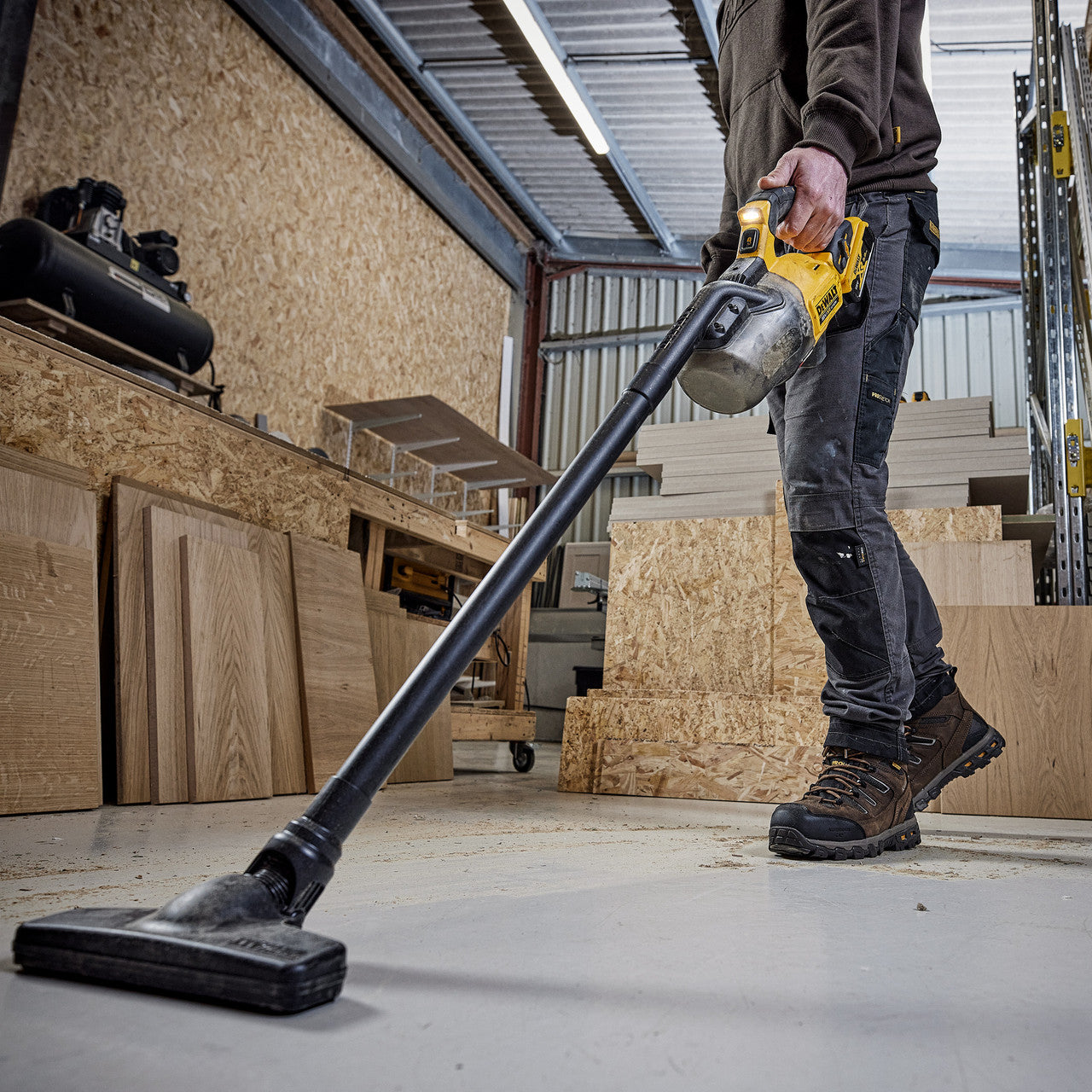 Dewalt 18V XR Stick Vacuum L Class Body Only with Carry Bag LED Light DCV501LN