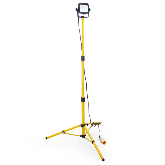 Luceco Tripod with Single LED Worklight 20W 110V LSLSTW201V-01