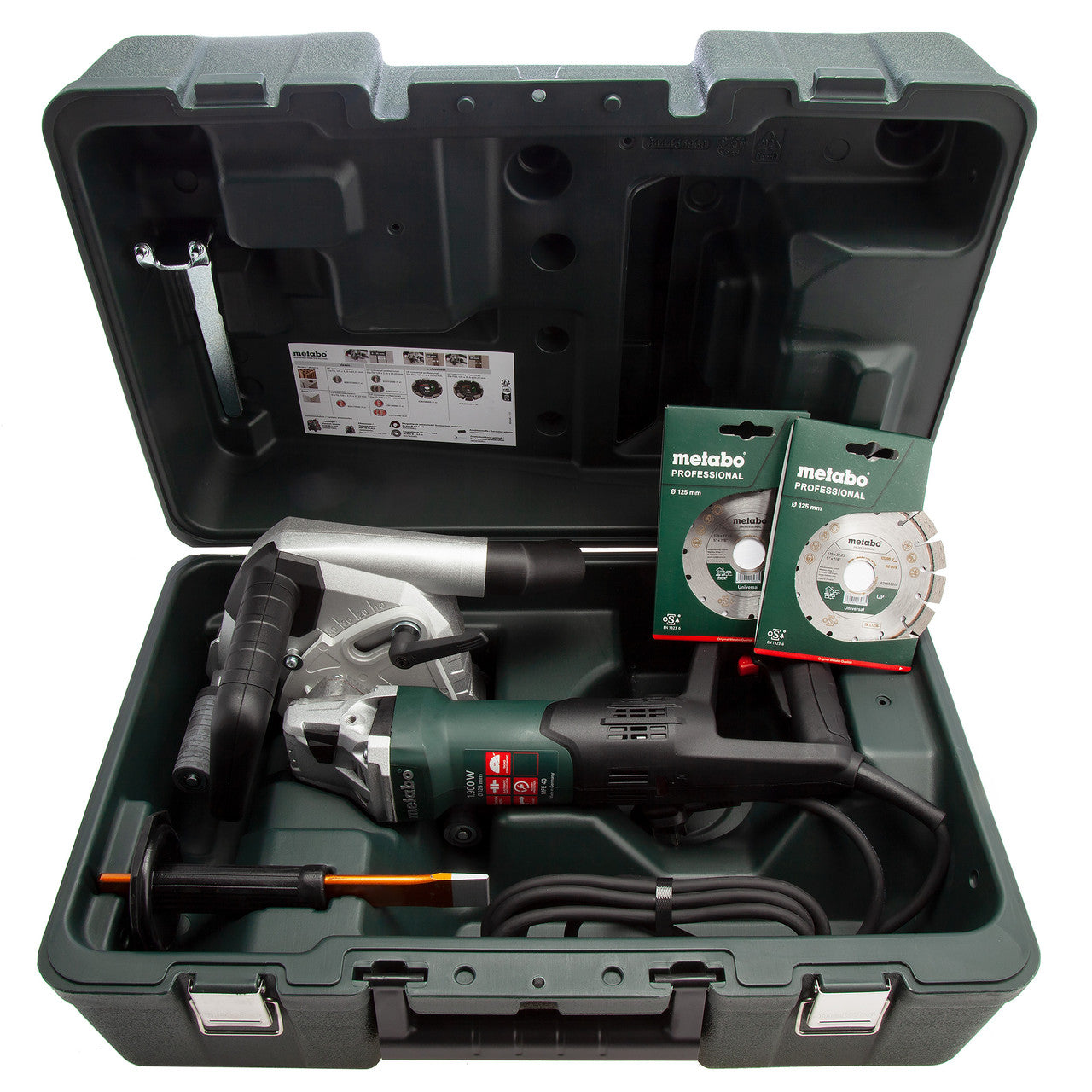 Metabo MFE 40 Wall Chaser with 2 x 125mm Cutting Discs and Carry Case (240V)