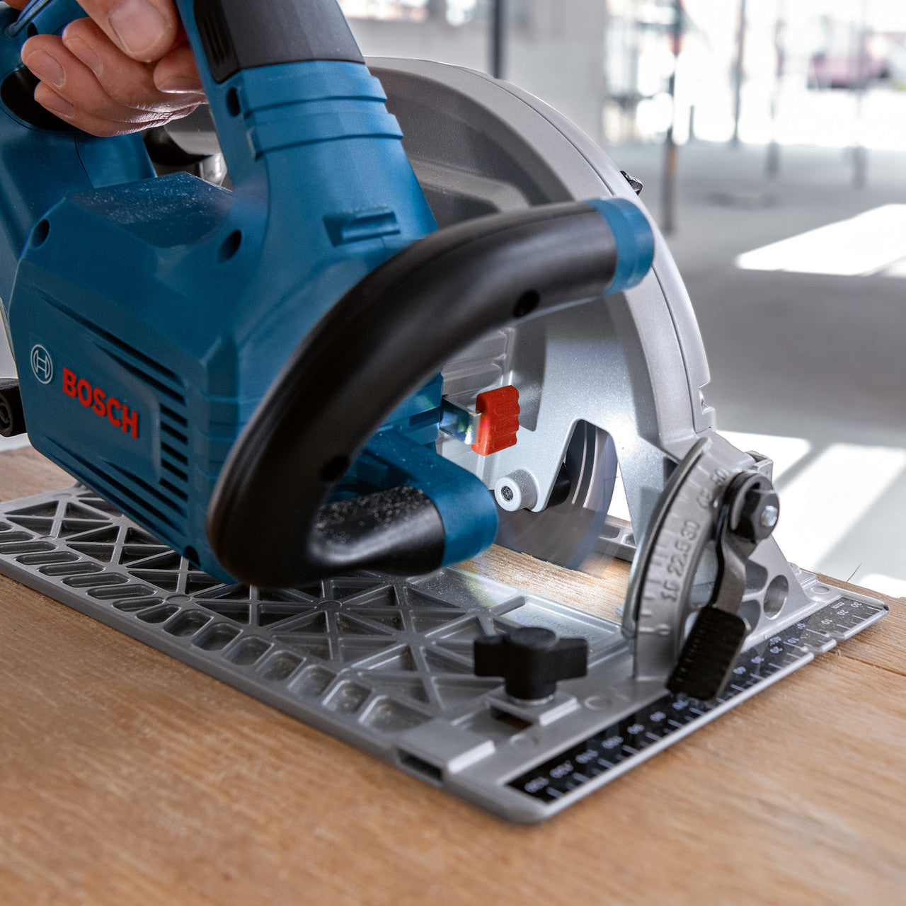 Bosch 190mm BITURBO Brushless Circular Saw Body Only Inc Wood Blade GKS 18V-70 L
