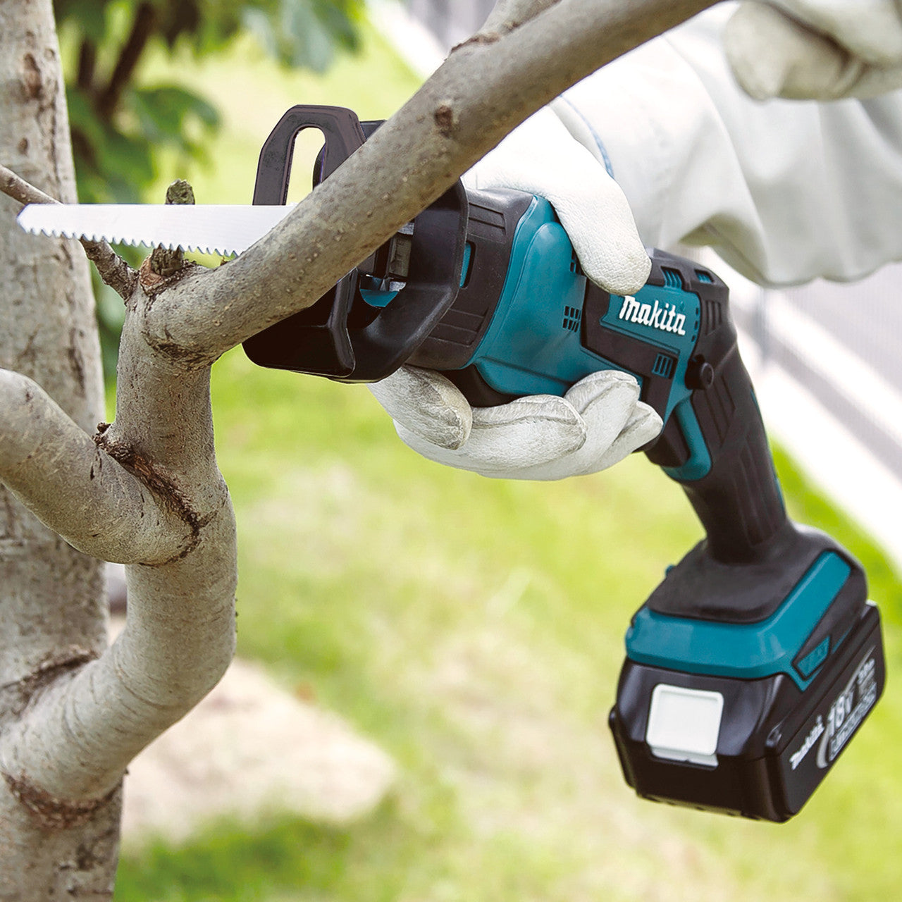 Makita 18V LXT Mini Reciprocating Saw Body Only LED Light Capacity 55mm DJR185Z