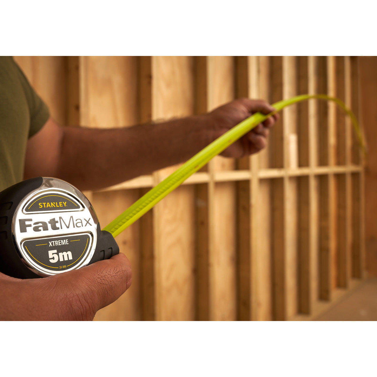 Stanley FatMax Xtreme Metric Imperial Tape Measure with Blade Armor 5m 5-33-886