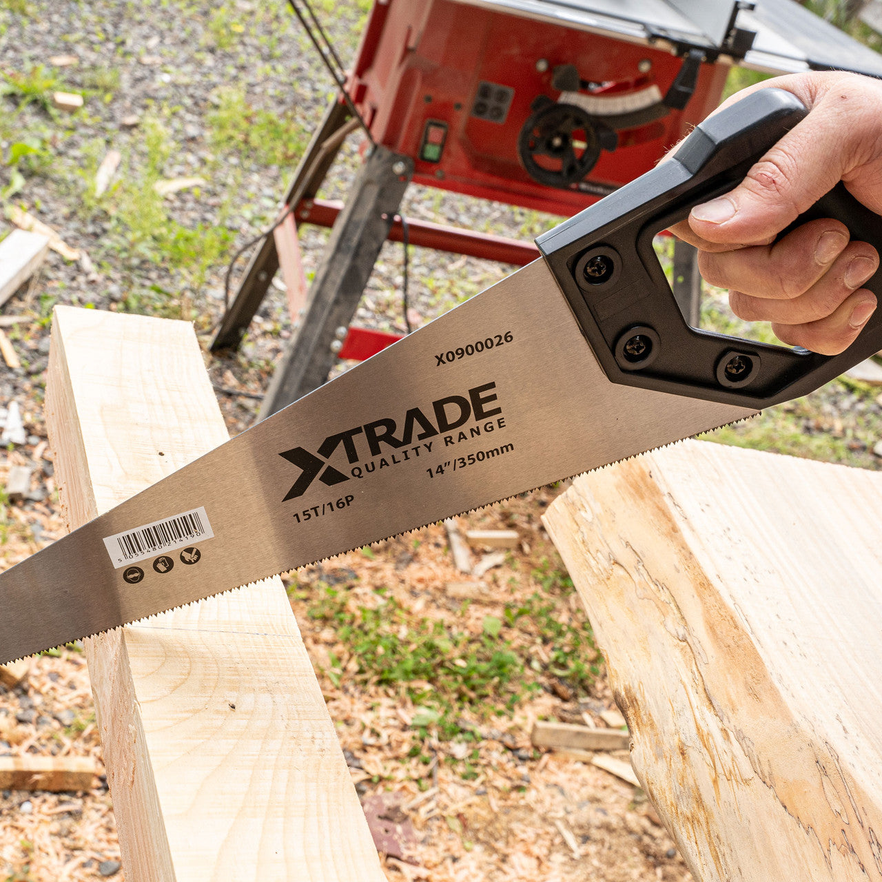 XTrade Two Hardpoint Hand Saws 22″ With Free Beanie Hat 3 Piece Set X0900097