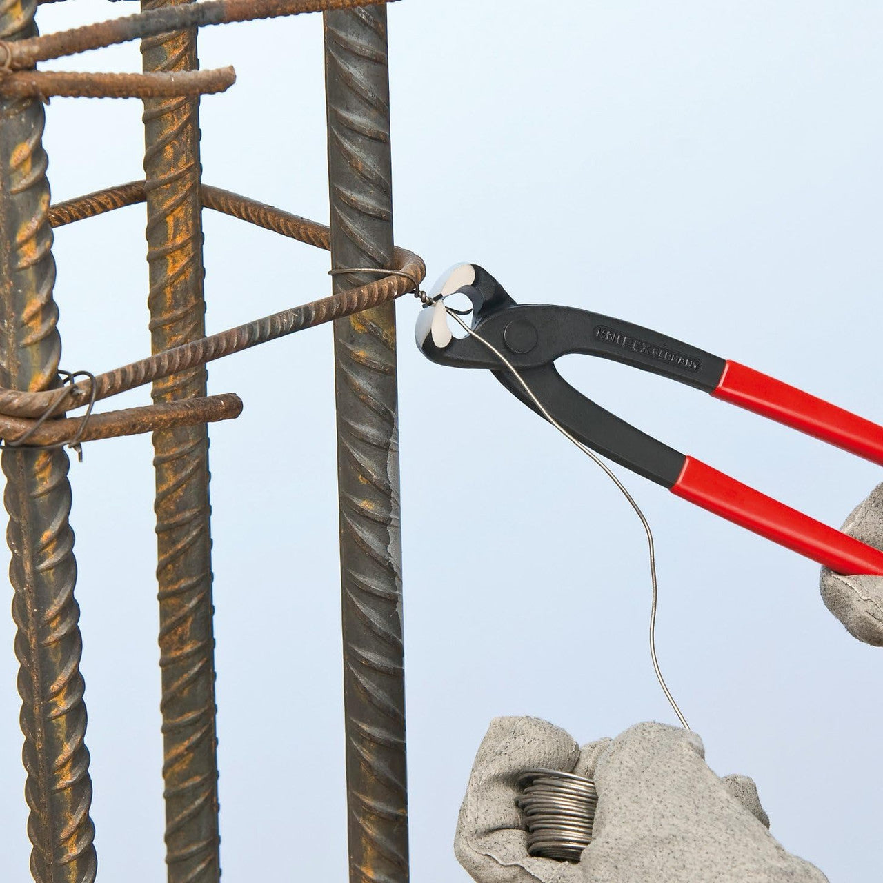 Knipex Concreter's Nippers PVC Grip 250mm Twisting And Cutting Wire 99 01 250