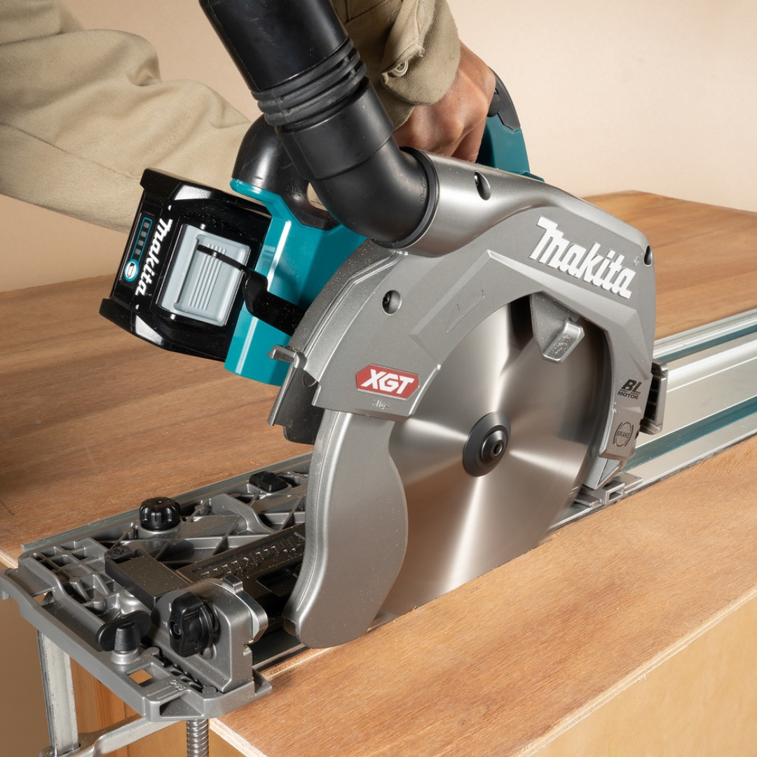 Makita XGT 40Vmax Circular Saw 235mm Body Only Brushless Heavy Duty HS009G