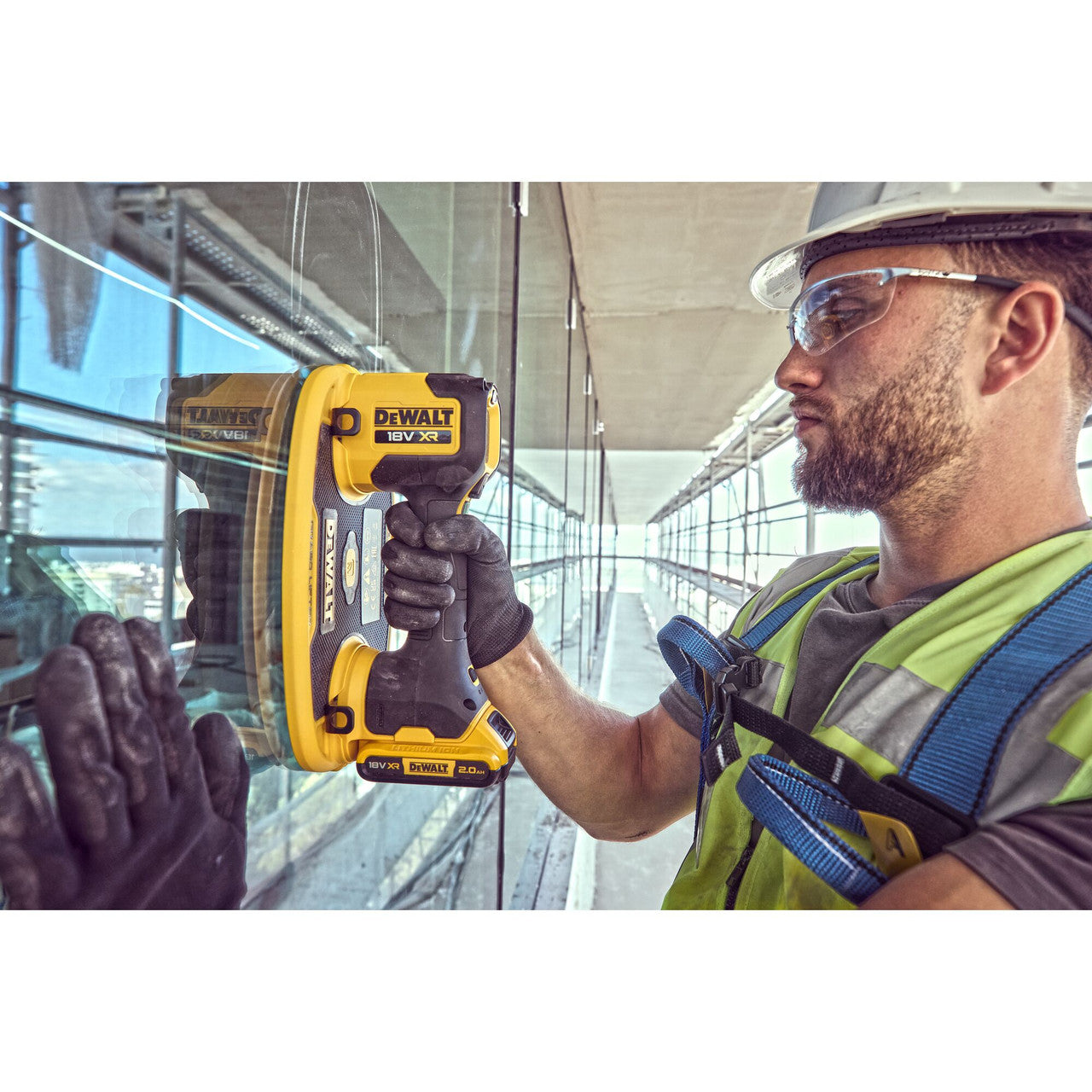 Dewalt DCE590N-XJ 18V XR Grabo Lifter (Body Only)
