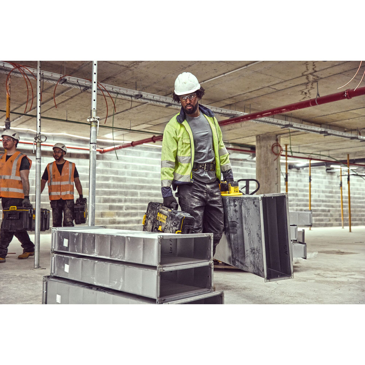 Dewalt DCE590N-XJ 18V XR Grabo Lifter (Body Only)